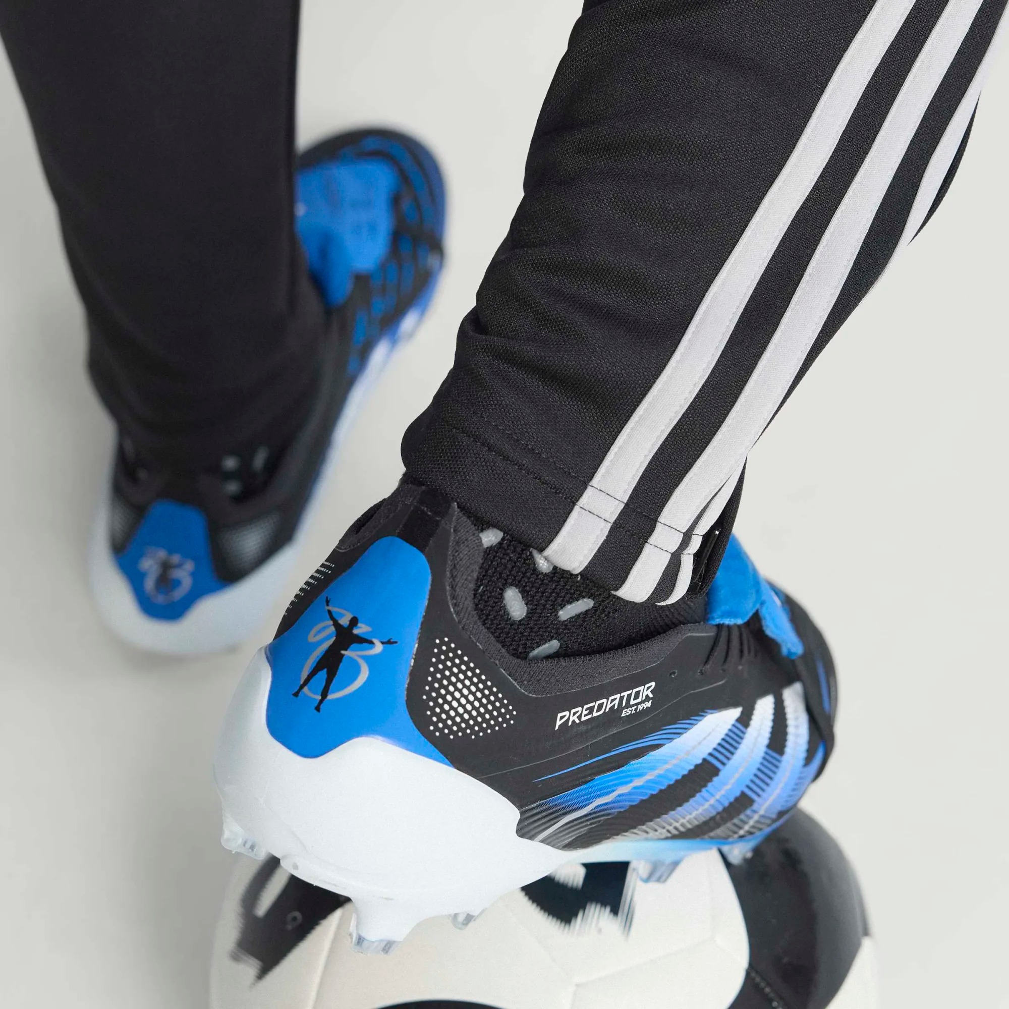 ADIDAS PREDATOR ELITE FT FG JB BLACK/WHITE/GLOW BLUE