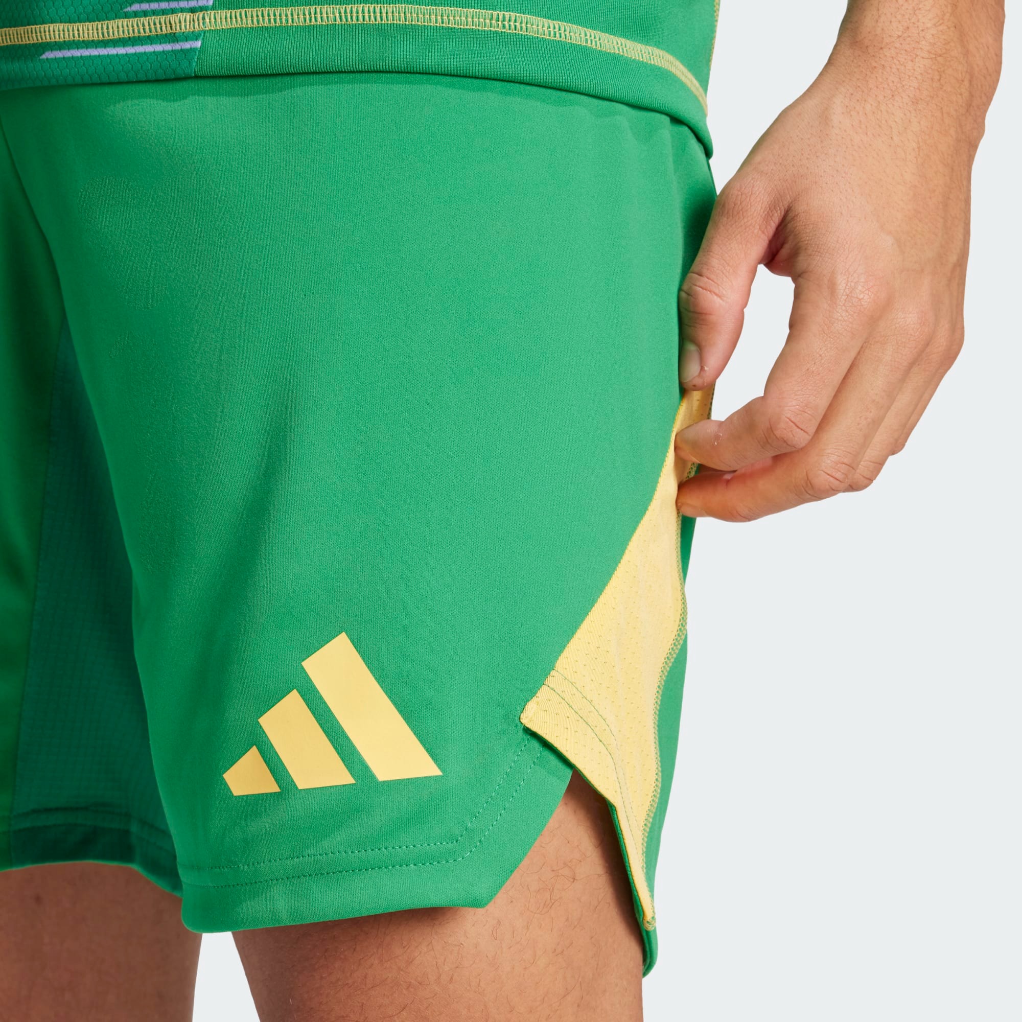 ADIDAS TIRO24 PRO GK SHORT TEAM GREEN ADIDAS TIRO24 PRO GK SHORT TEAM GREEN