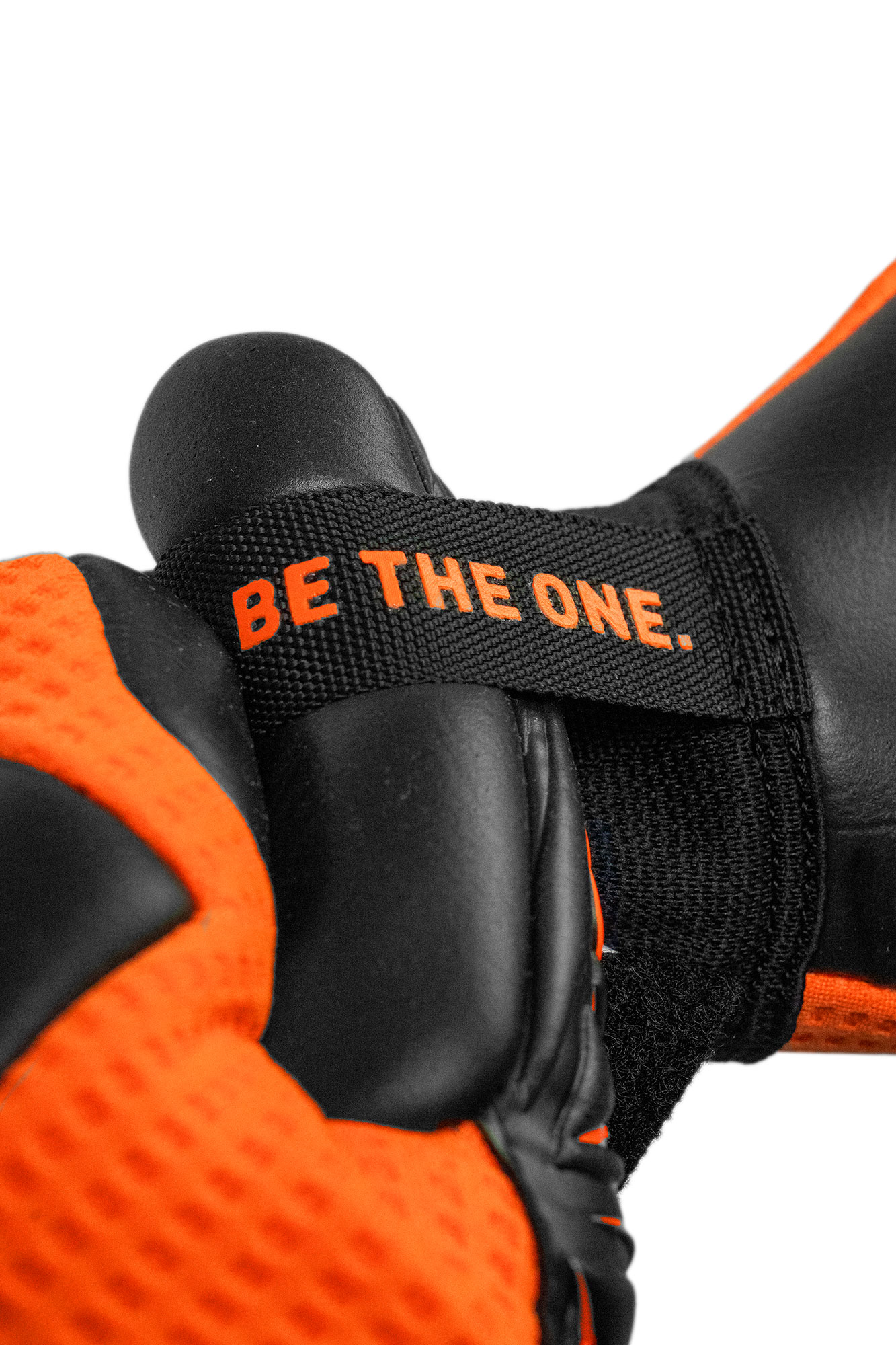 REUSCH ATTRAKT GOLD X OUTLAST® TROPIC ORANGE