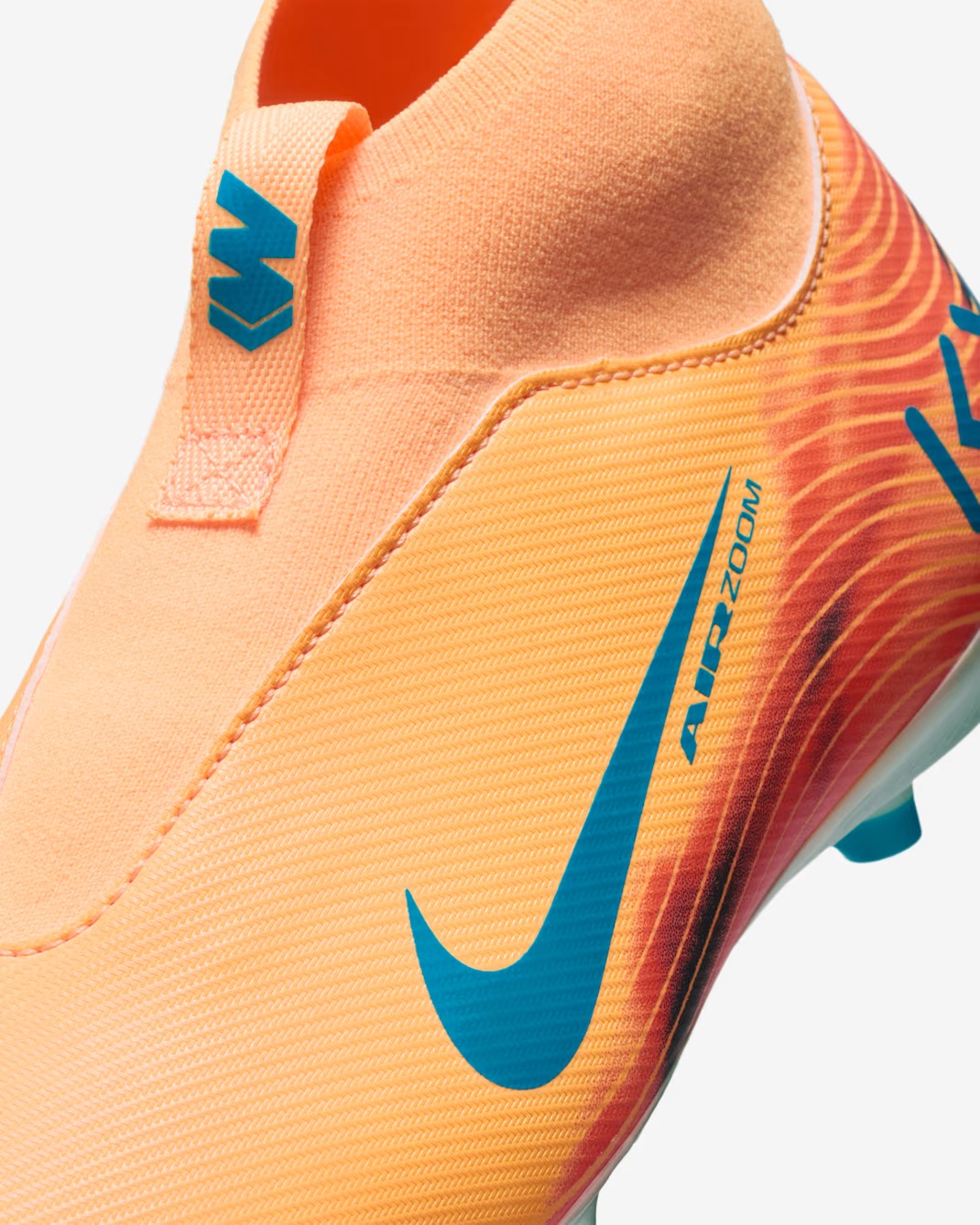 NIKE JR ZOOM SUPERFLY 10 ACADEMY FG/MG – Football Boots