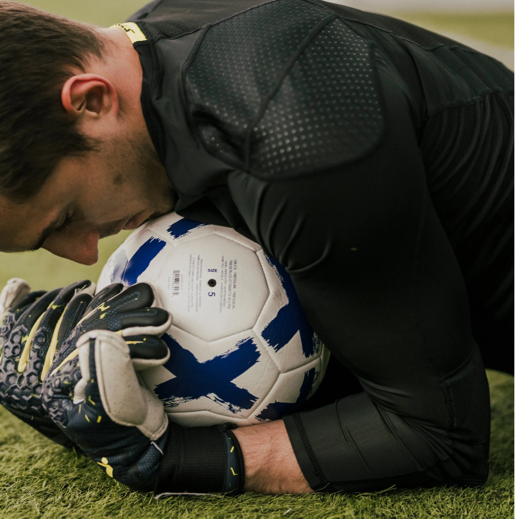 BODYSHIELD GOALKEEPER LIGHT MATCHDAY 3/4 UNDERSHIRT (PADDED)