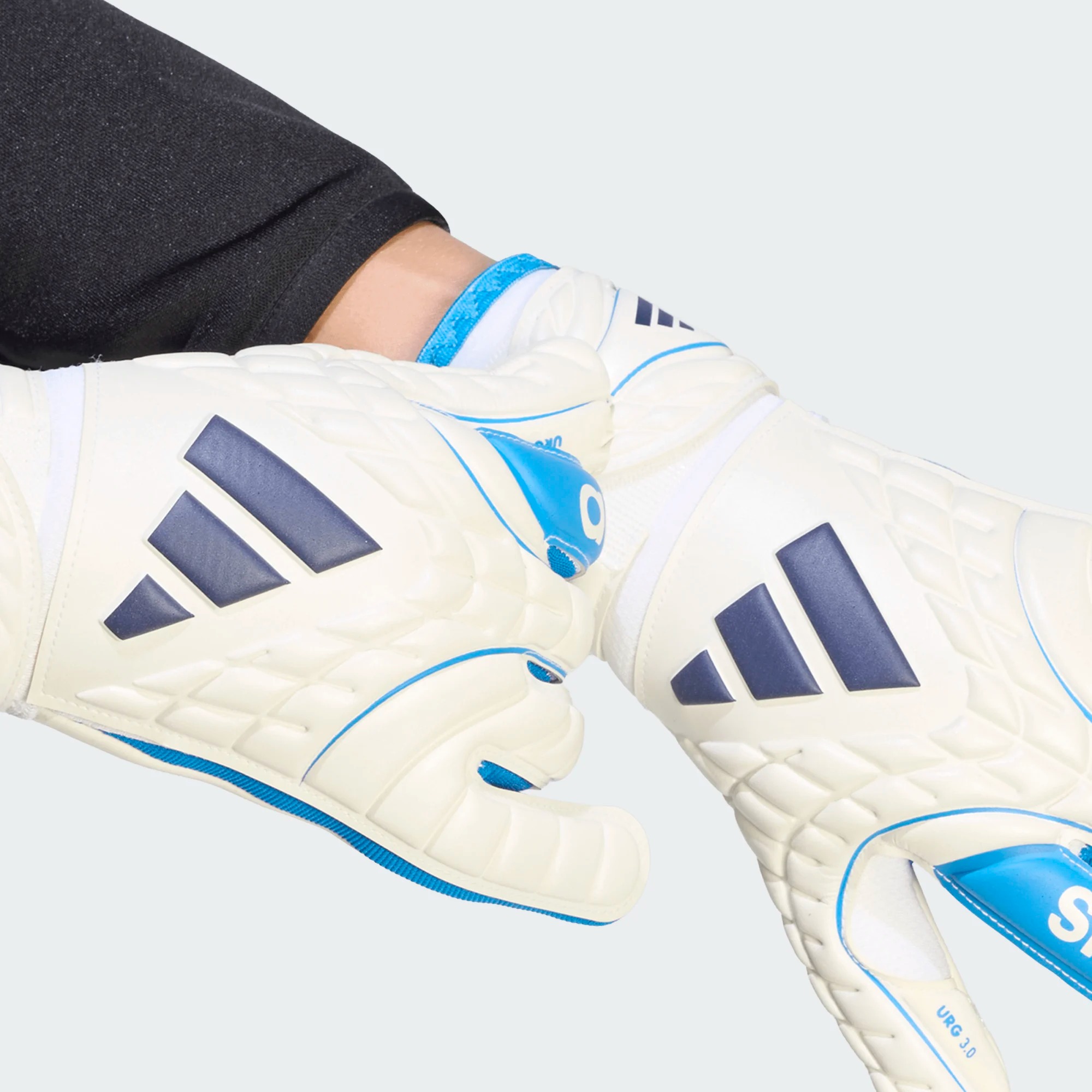 ADIDAS COPA GL LEAGUE JUNIOR ZERO METALLIC/LUCID BLUE/DARK BLUE