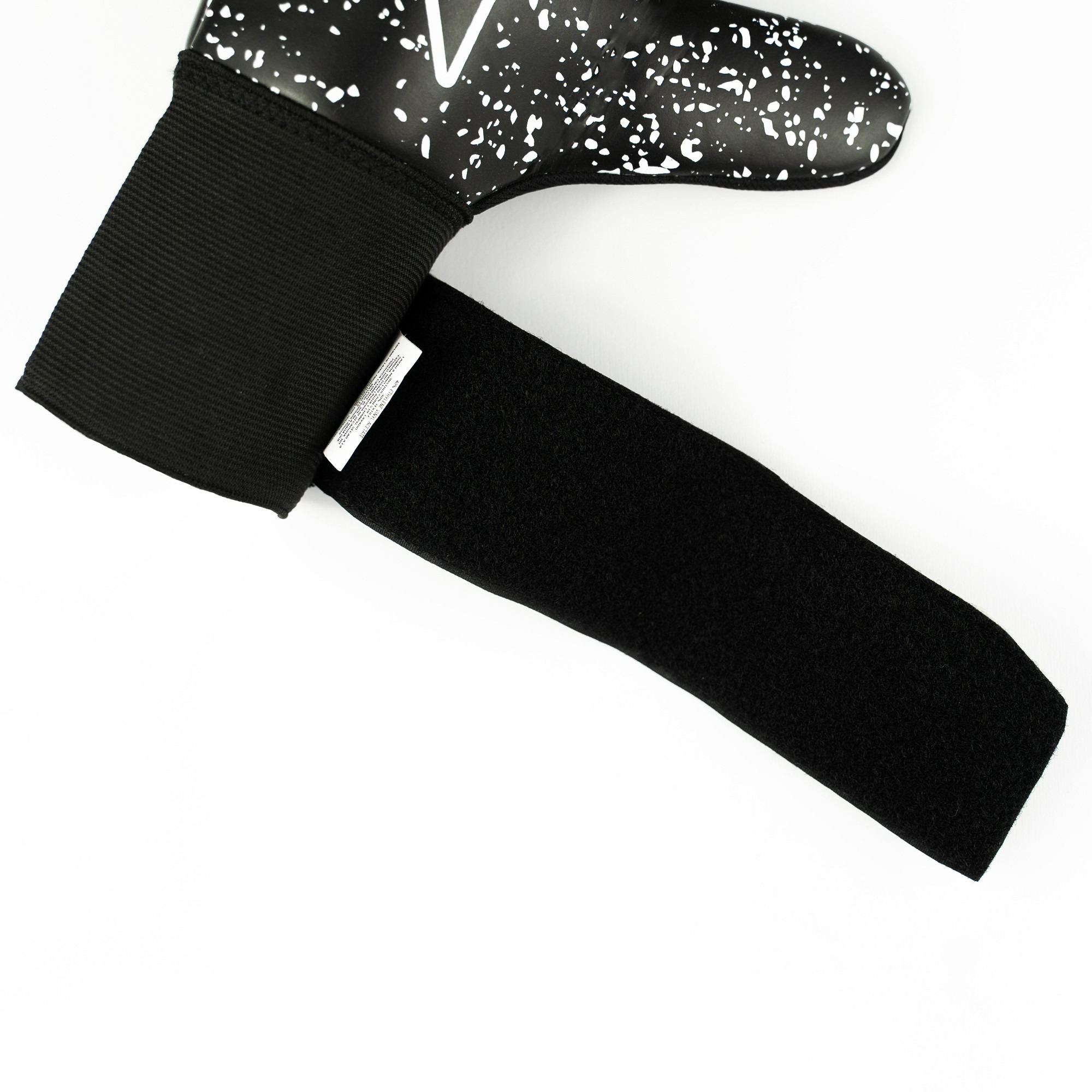 RINAT ARIES X GRAVITY BLACK