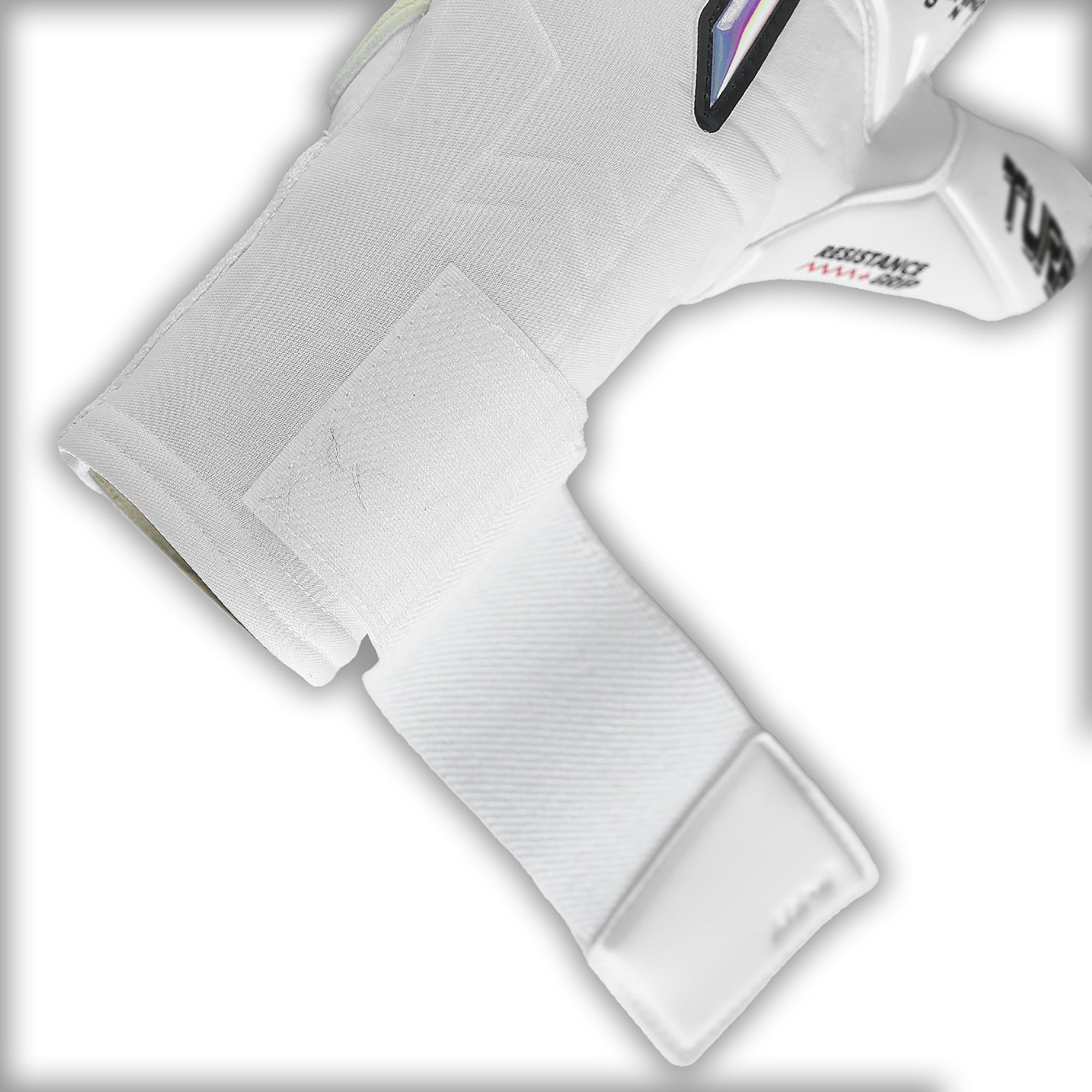 kratos-turf-ad- (8).jpg RINAT KRATOS TURF BASIC WHITE