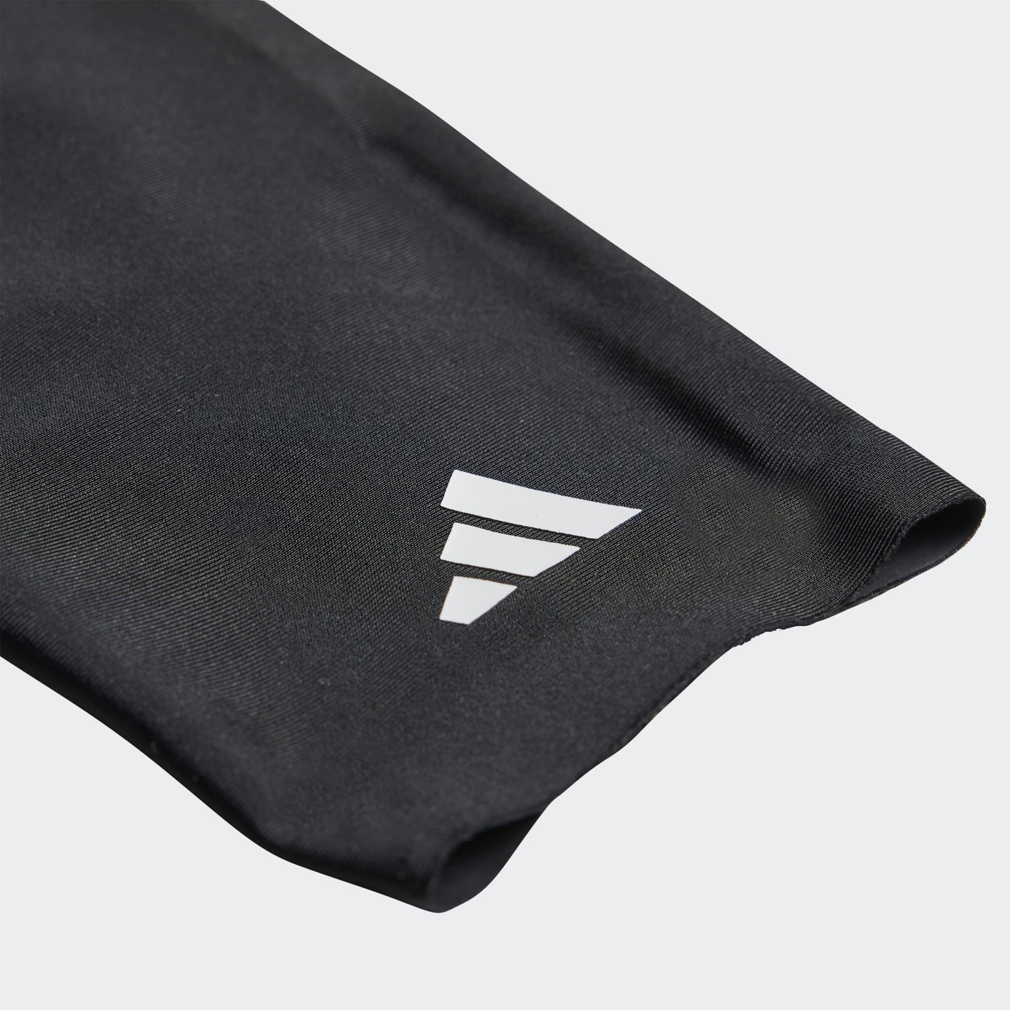 ADIDAS TIRO SG COM BLACK/GOLDMT/WHITE ADIDAS TIRO SG COM BLACK/GOLDMT/WHITE