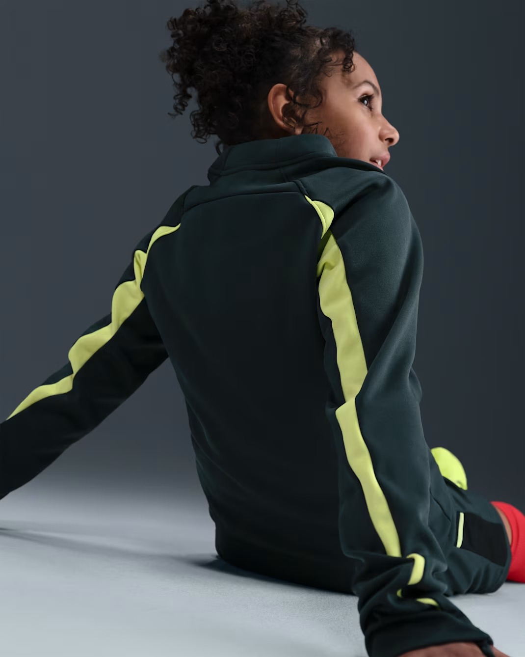 NIKE THERMA-FIT ACADEMY TOP JUNIOR SEAWEED/LIMELIGHT