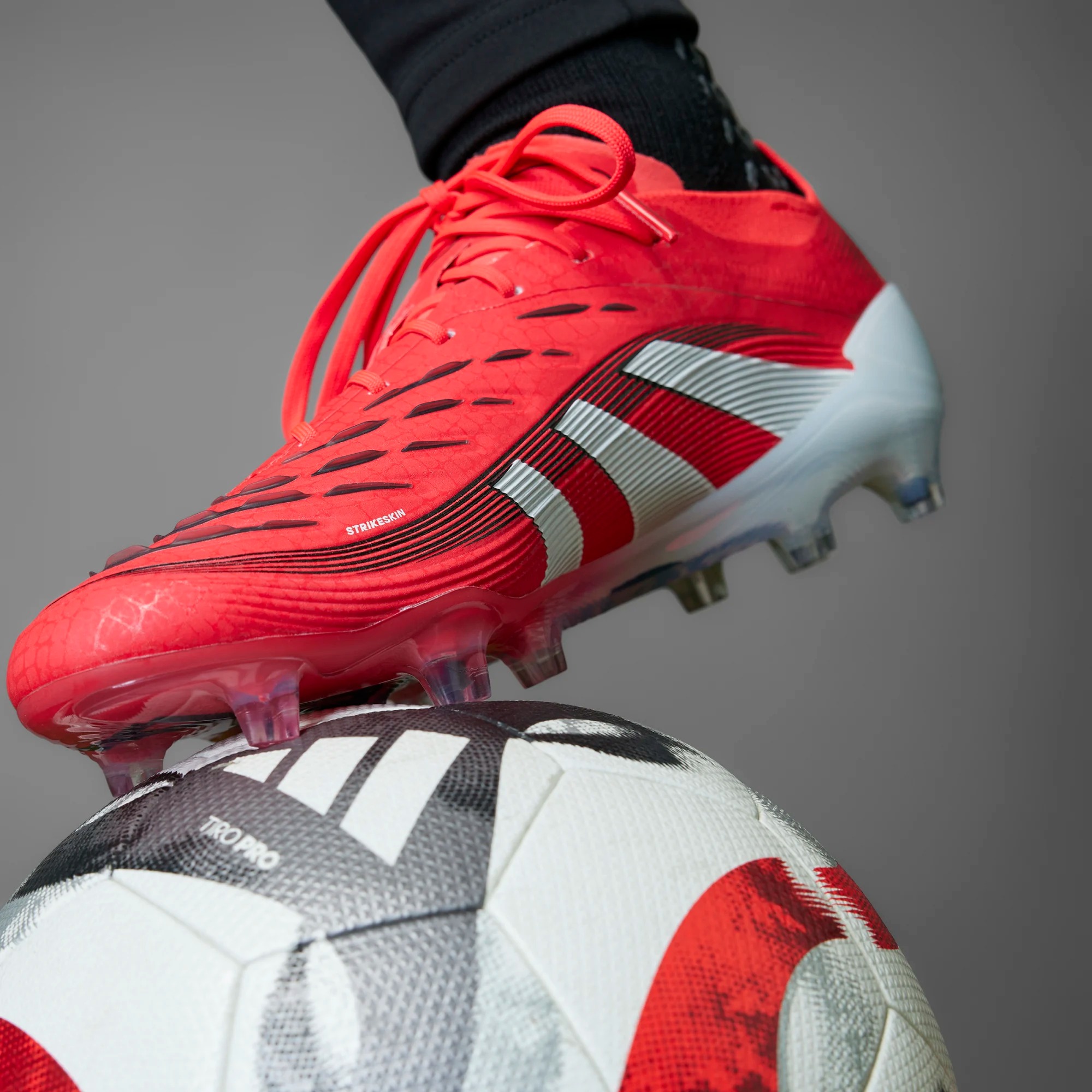 ADIDAS PREDATOR ELITE FG – Football Boot