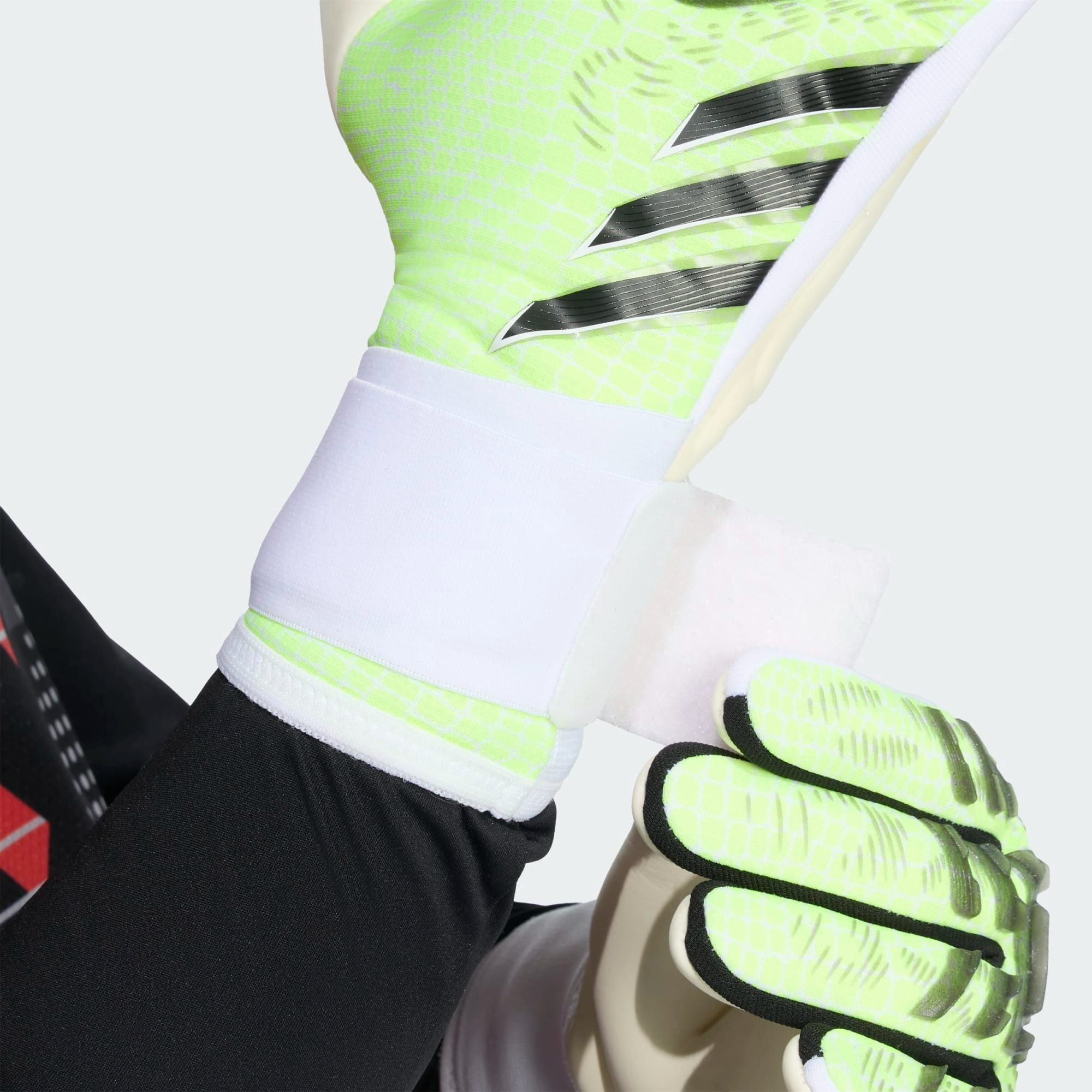 ADIDAS PREDATOR GL COMPETITION LUCID LEMON/WHITE/BLACK