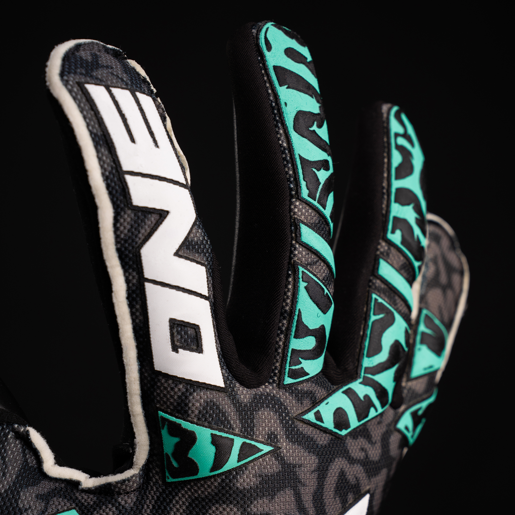 ONE GLOVE OG1 JUNIOR MONSTER GRAVITY