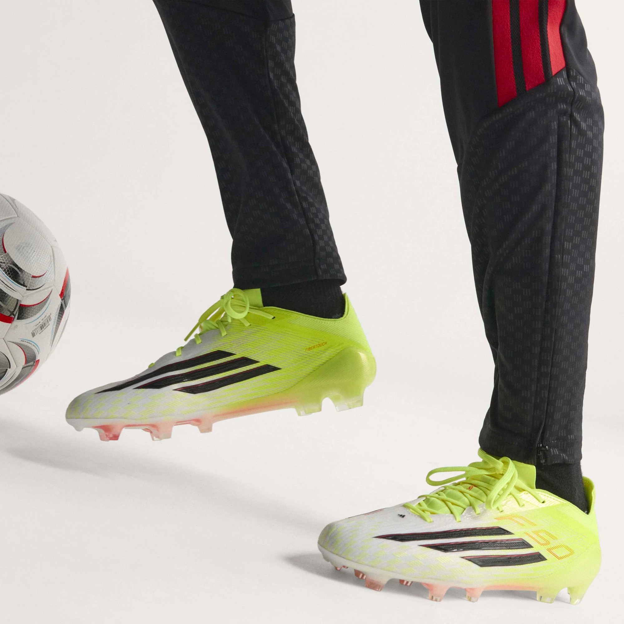 ADIDAS F50 ELITE FG TECH SOY/BLACK/LUCID RED