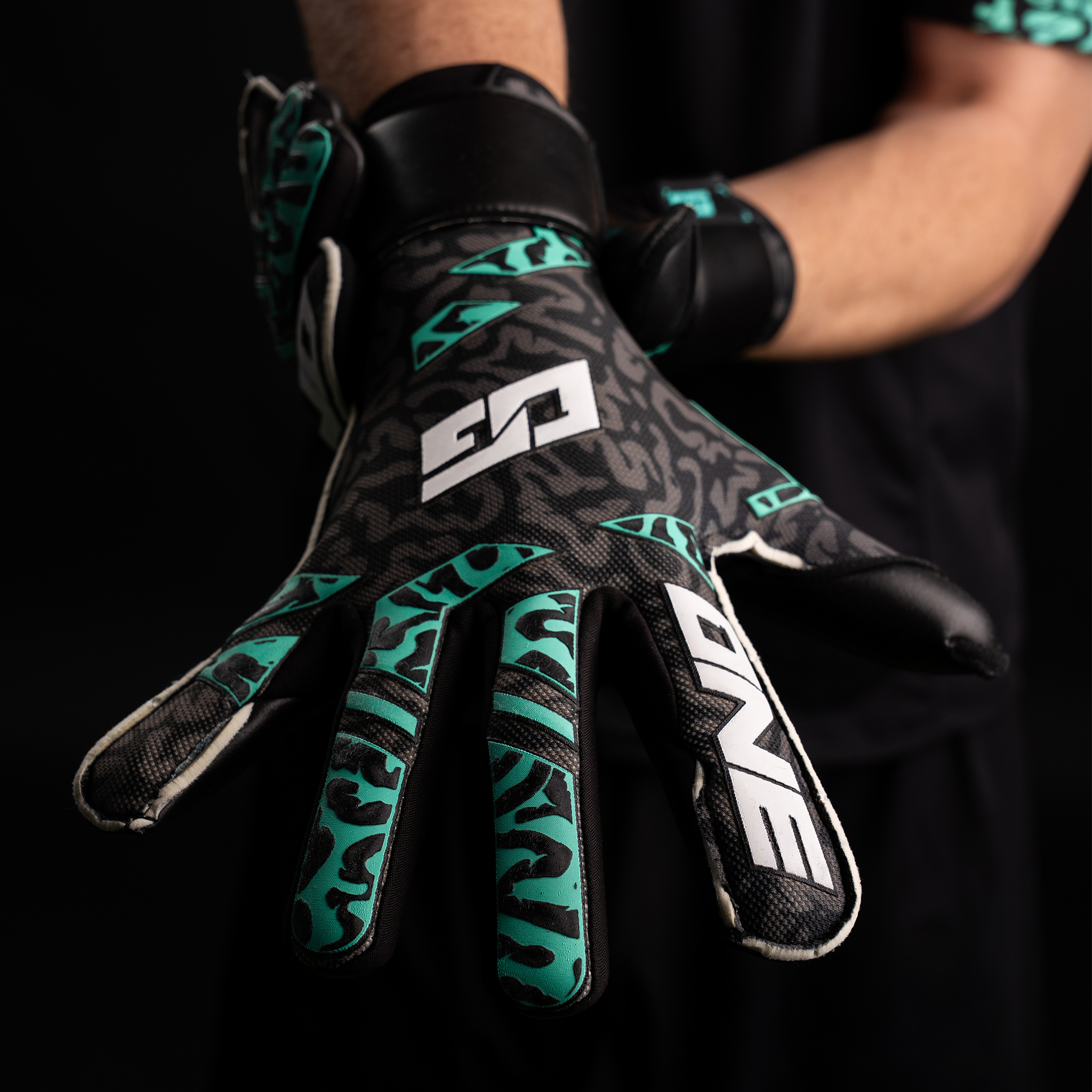 ONE GLOVE OG1 JUNIOR MONSTER GRAVITY