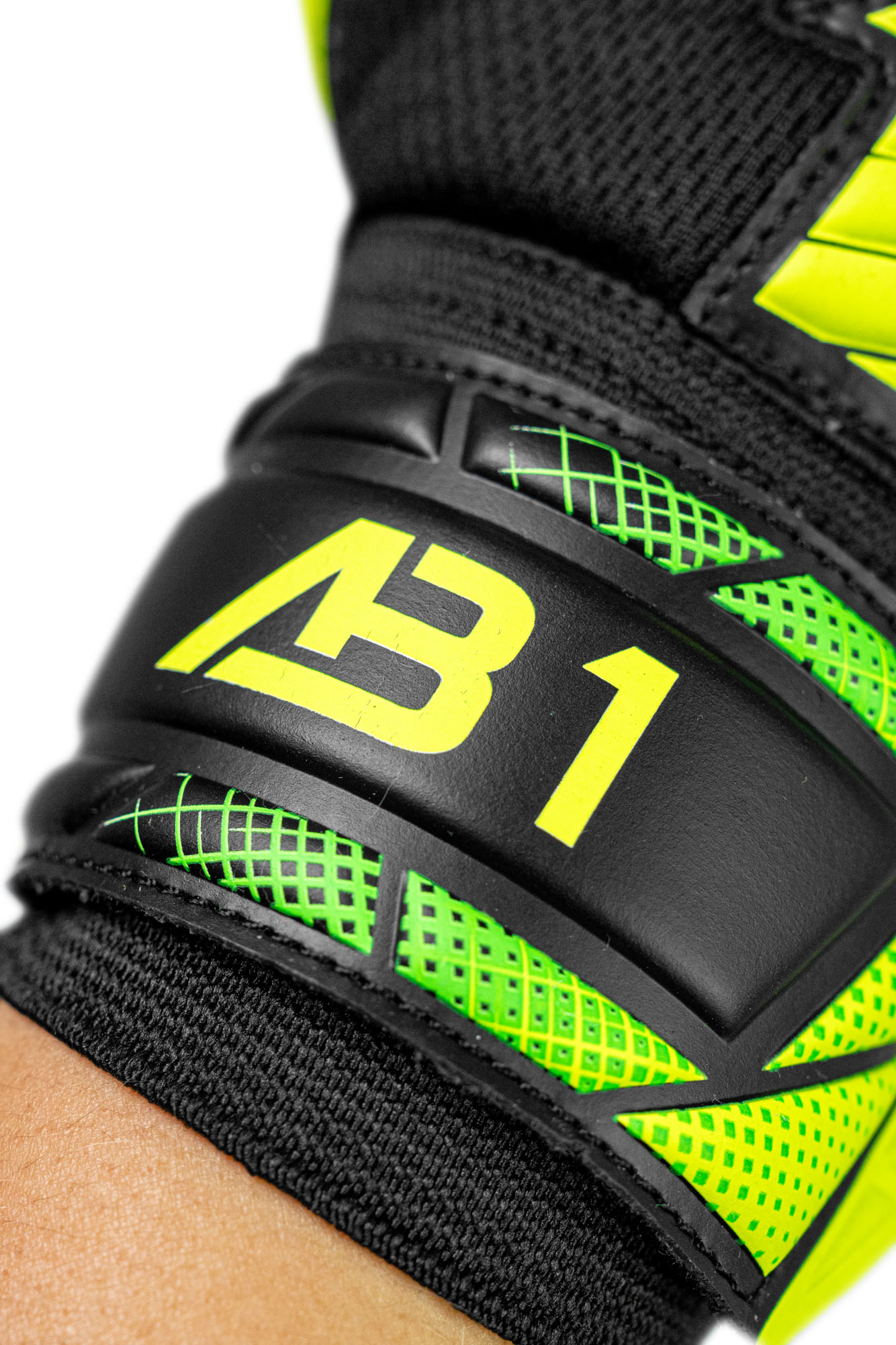 REUSCH ATTRAKT AB1 SILVER JUNIOR BRAZIL