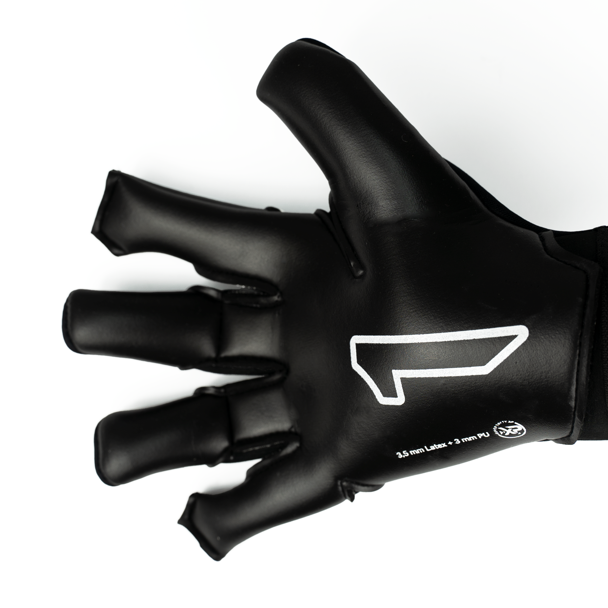 RINAT ARIES X PRIME BLACK