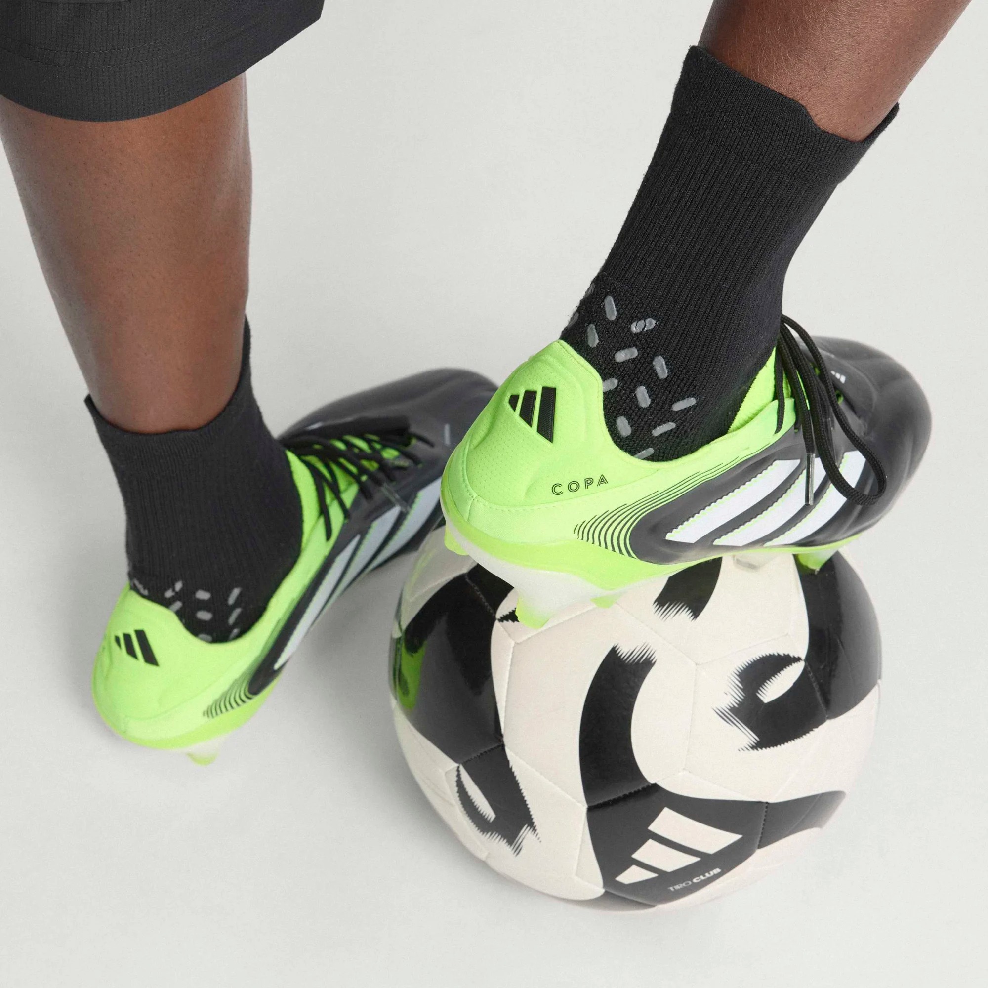 ADIDAS COPA PURE III ELITE FG BLACK/BLACK/LUCID LEMON
