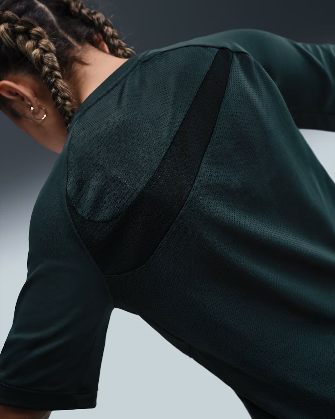 NIKE ACADEMY KIDS DRI-FIT SHORT-SLEEVE SEAWEED/BLACK