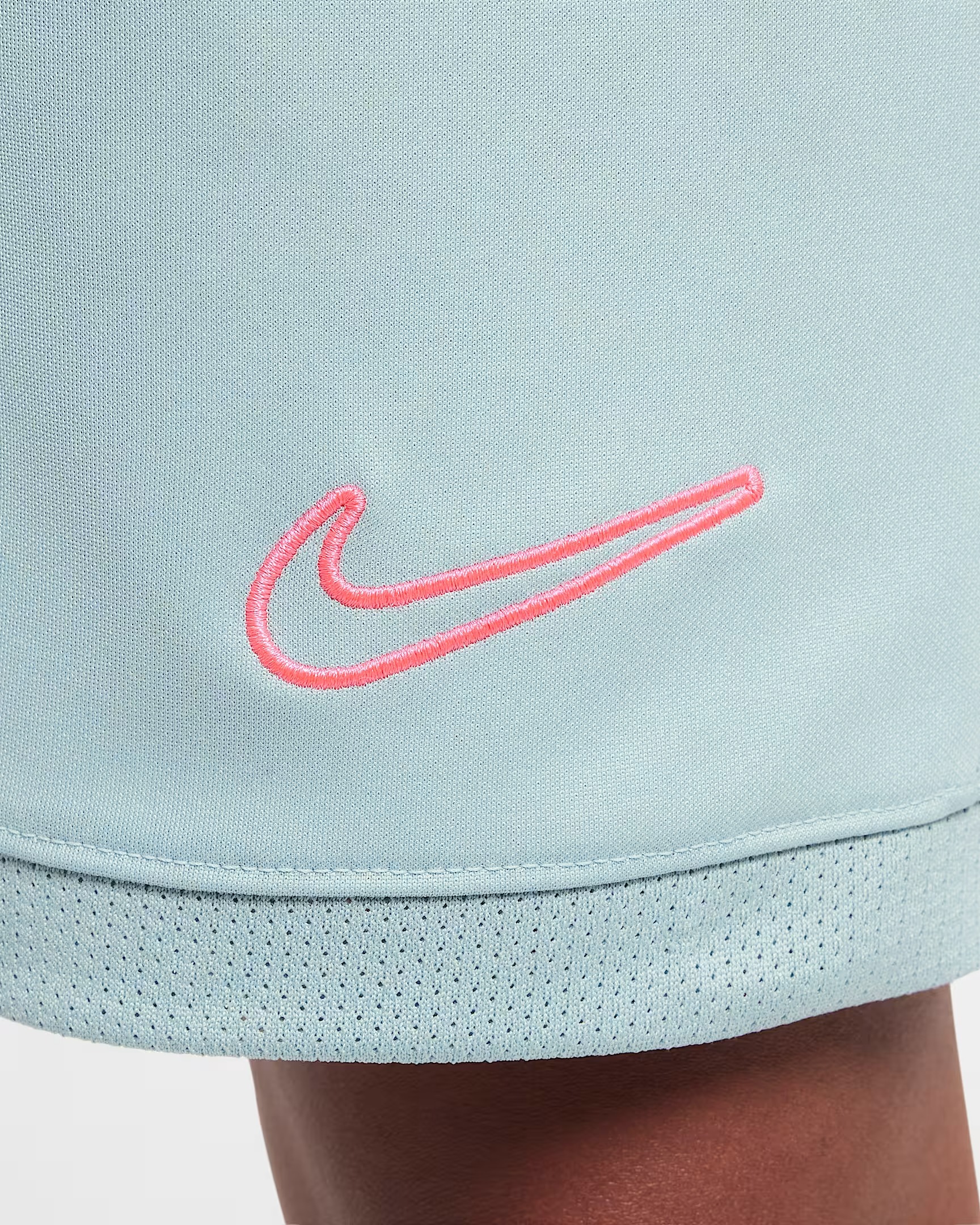 NIKE ACADEMY25 SHORT JUNIOR OCEAN CUBE/HYPER PINK NIKE ACADEMY25 SHORT JUNIOR OCEAN CUBE/HYPER PINK