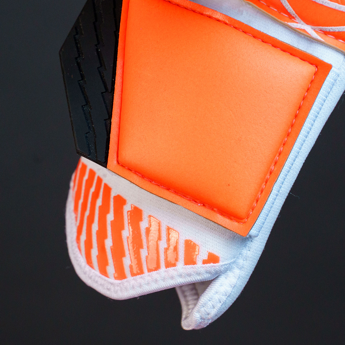 UHLSPORT FM CYBERTEC  MAIGNAN ULTRAGRIP HN #382