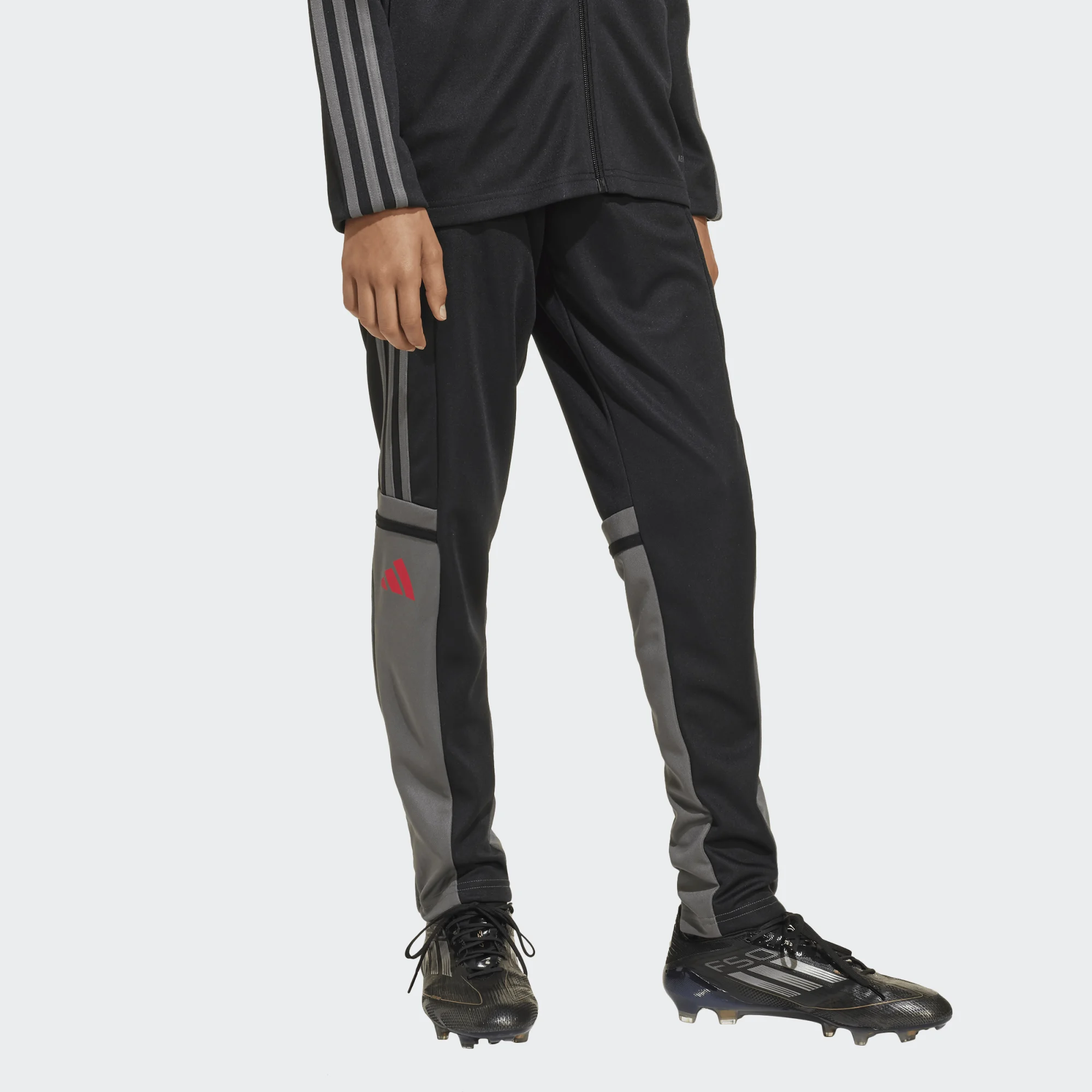 ADIDAS KIDS SQUADRA 25 BLACK/TEAM GREY FOUR/RUBY