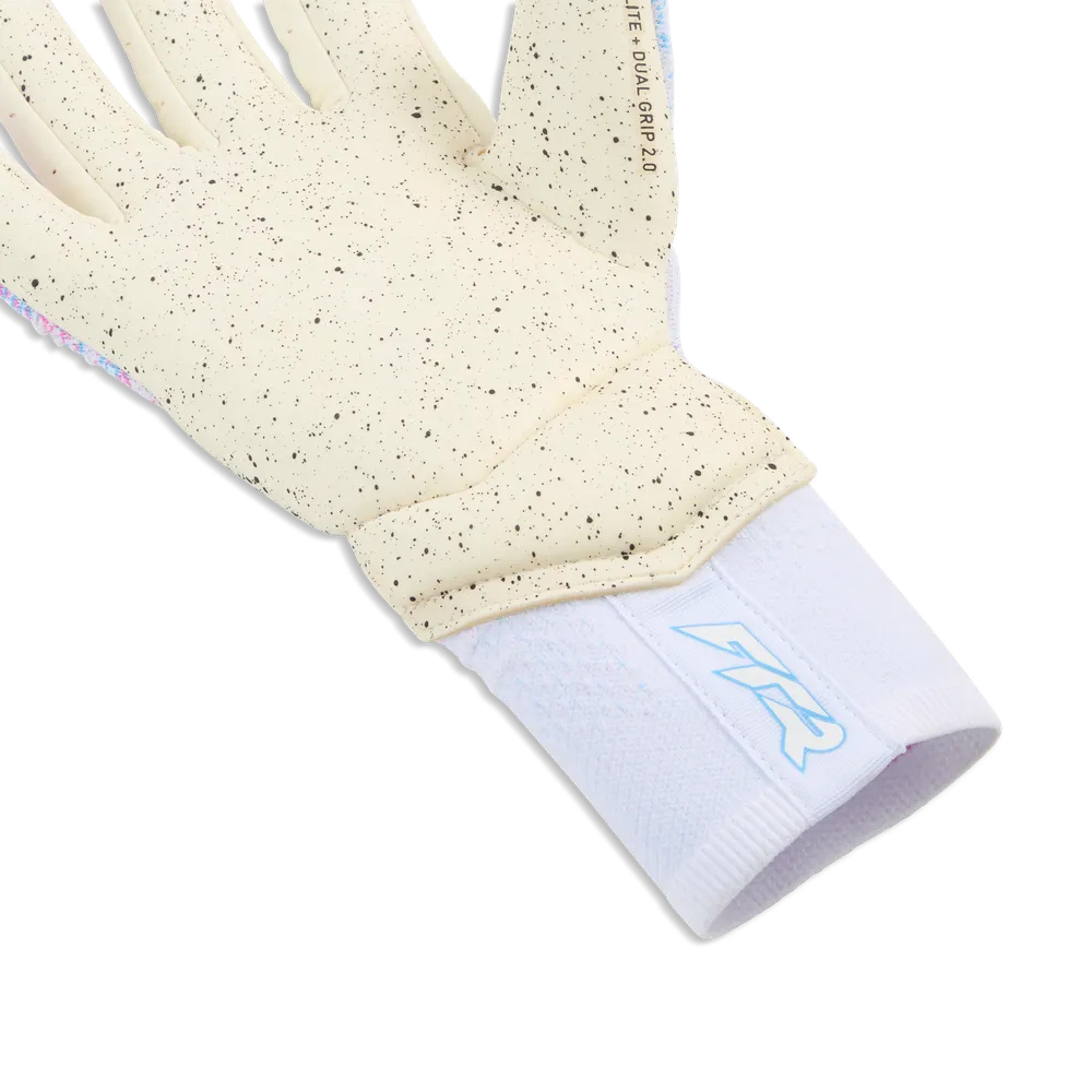 PUMA FUTURE ULTIMATE NC PUMA WHITE-LUMINOUS PINK-LUMINOUS BLUE