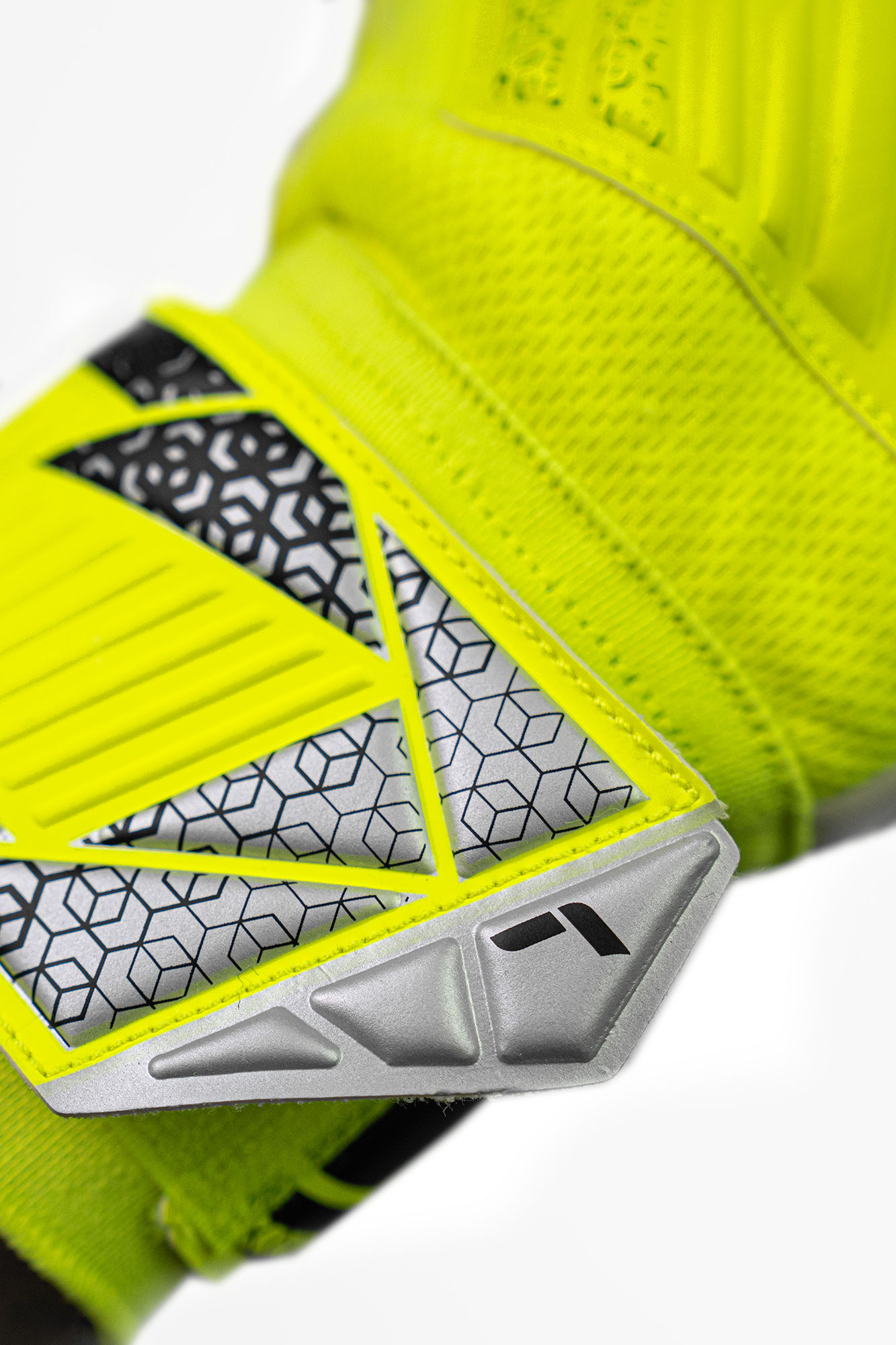 REUSCH ATTRAKT GRIP SAFE YELLOW/SILVER/BLACK