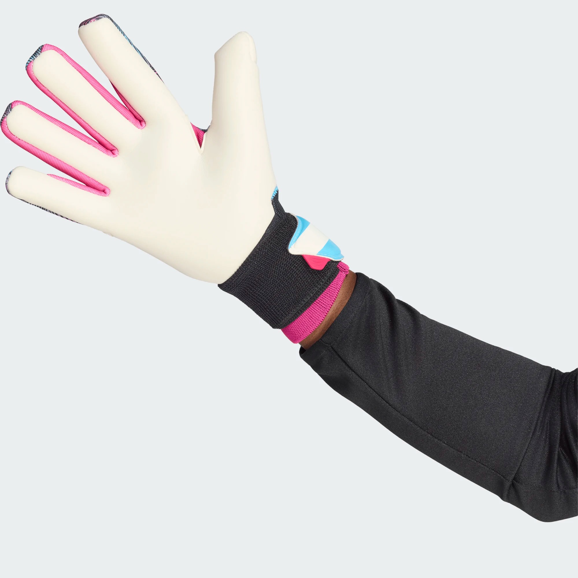 ADIDAS PREDATOR GL PRO STRAP BLACK/BRIGHT CYAN/TEREMA