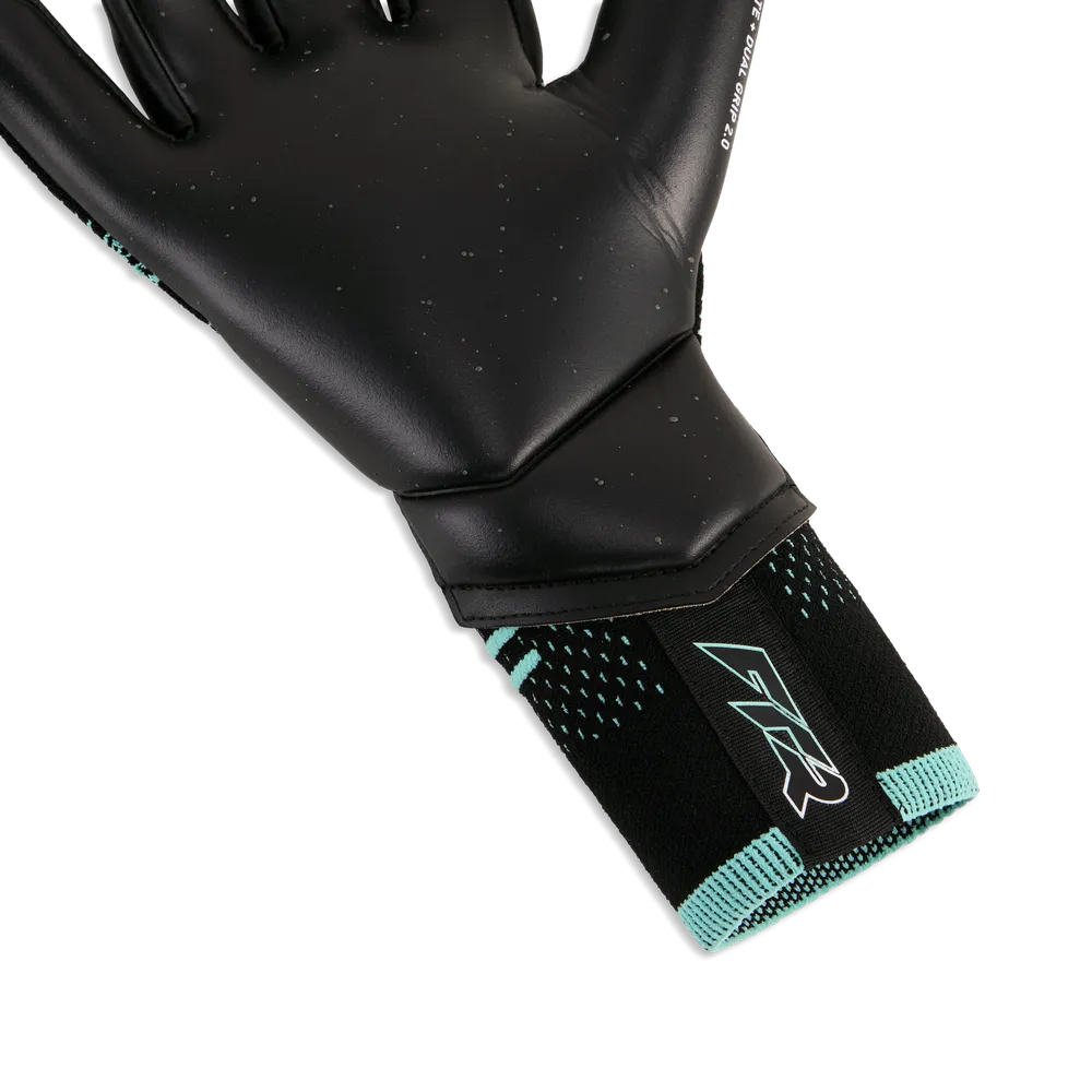PUMA FUTURE ULTIMATE NC PUMA BLACK-INTENSE MINT