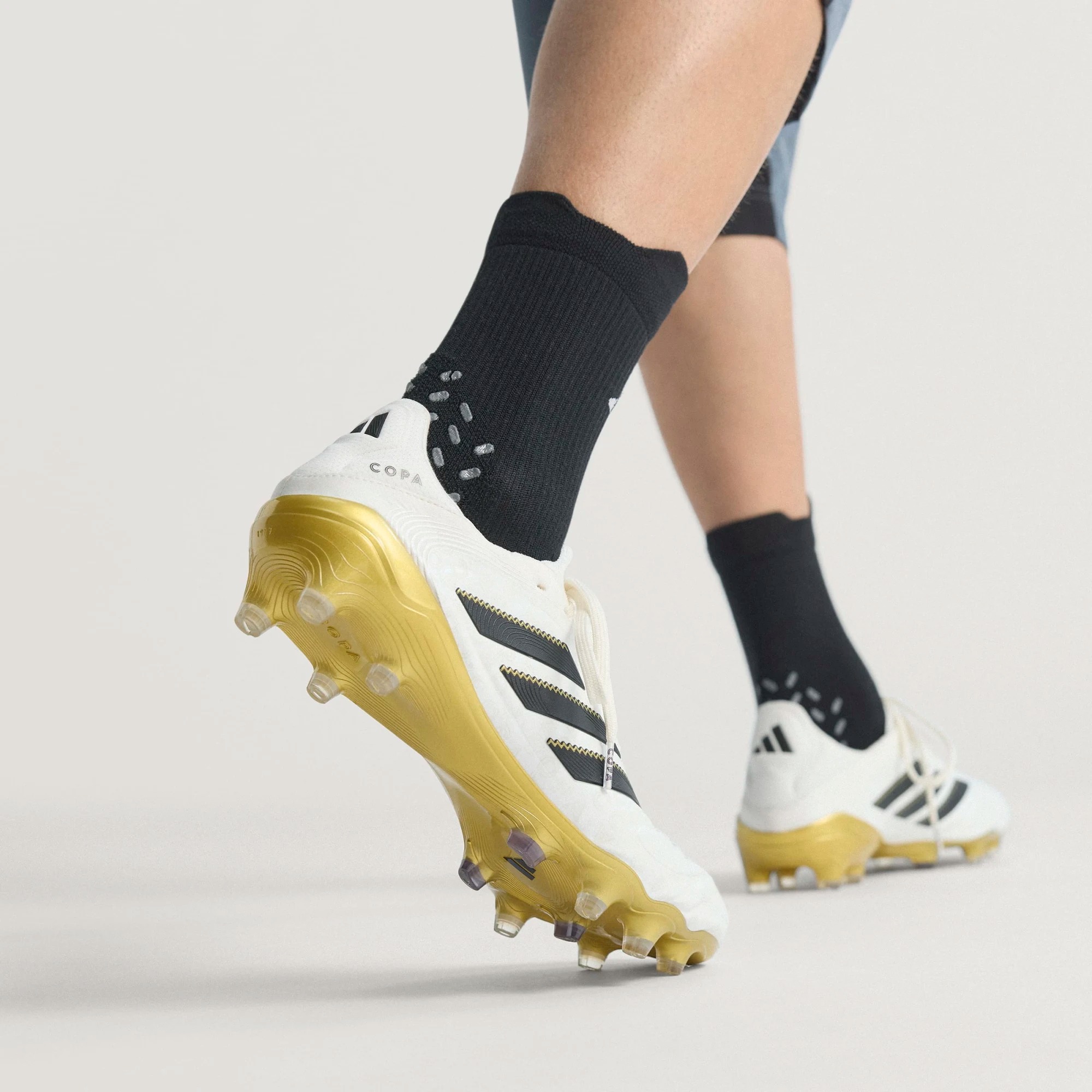 ADIDAS COPA PURE III ELITE FG ZERO METALLIC/BLACK/GOLD METALLIC ADIDAS COPA PURE III ELITE FG ZERO METALLIC/BLACK/GOLD METALLIC