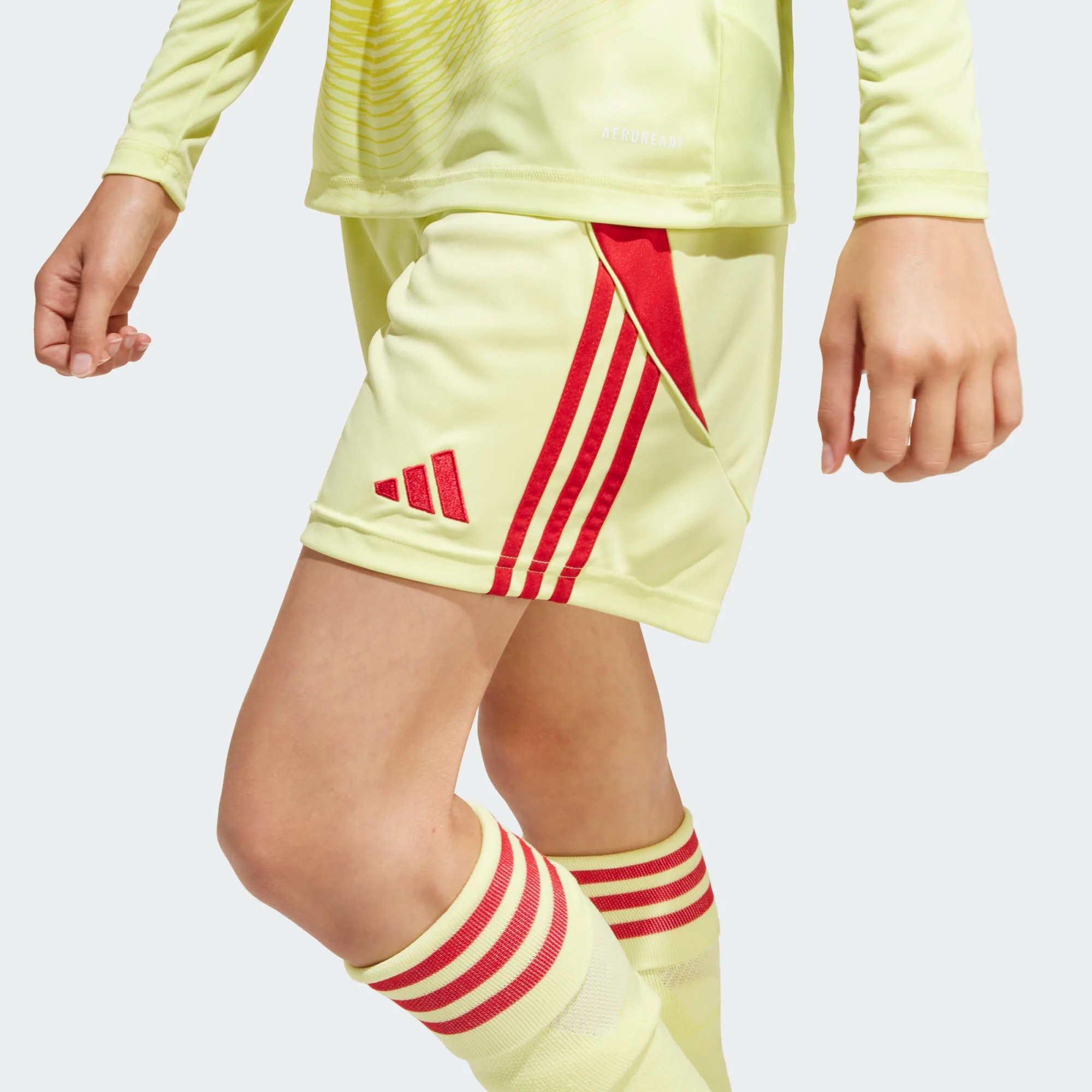 ADIDAS TIRO24 GK SHORT YOUTH PULSE YELLOW ADIDAS TIRO24 GK SHORT YOUTH PULSE YELLOW