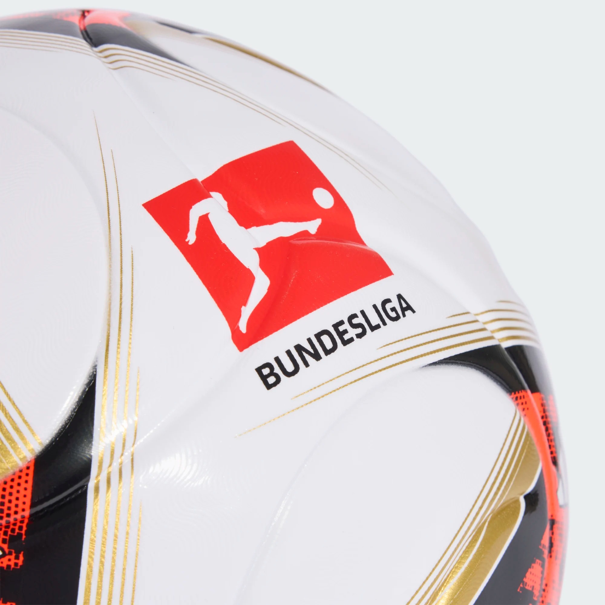ADIDAS BUNDESLIGA 26/27 TORFABRIK LEAGUE BOXED BALL