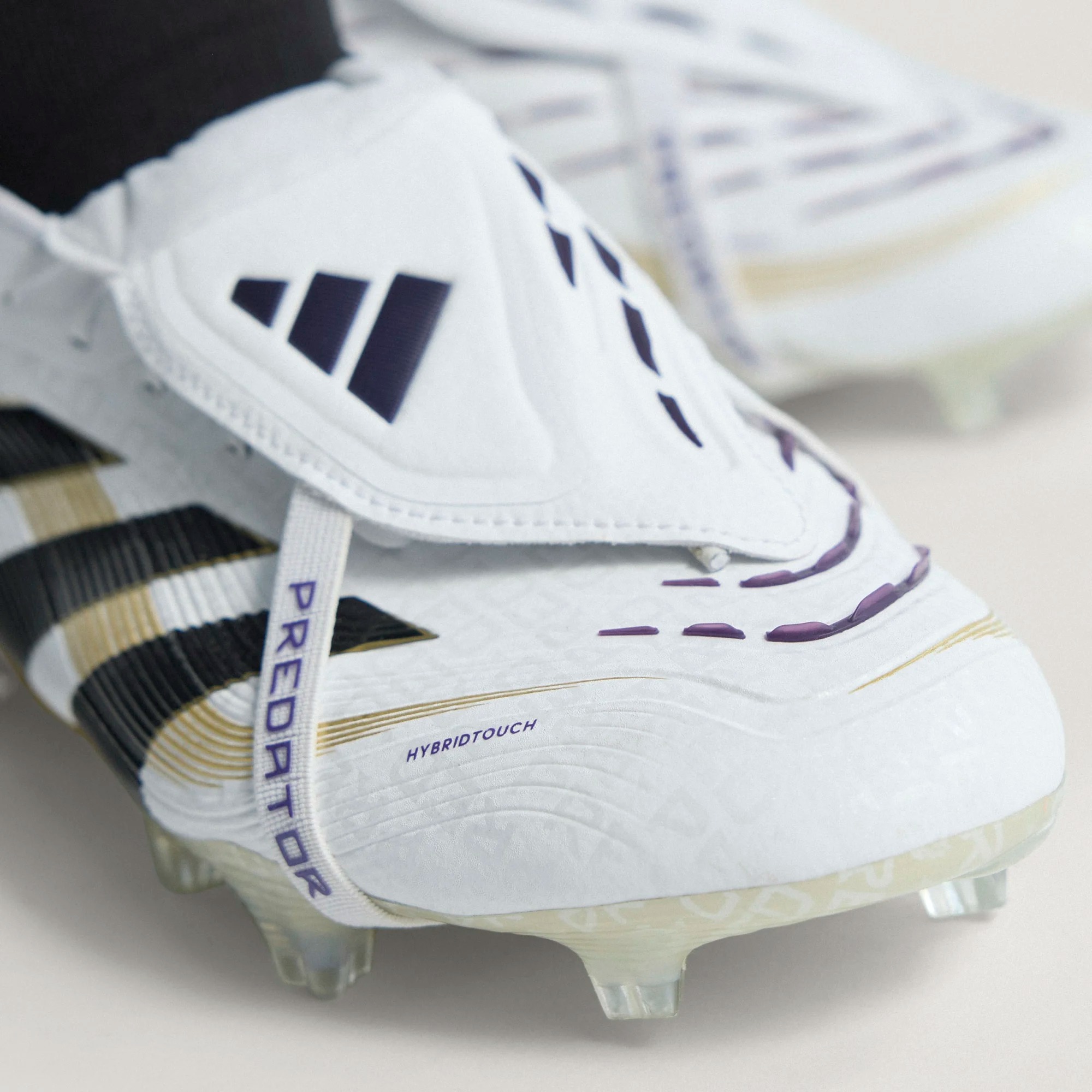 ADIDAS PREDATOR ELITE FT FG WHITE/BLACK/GOLD METALLIC ADIDAS PREDATOR ELITE FT FG WHITE/BLACK/GOLD METALLIC