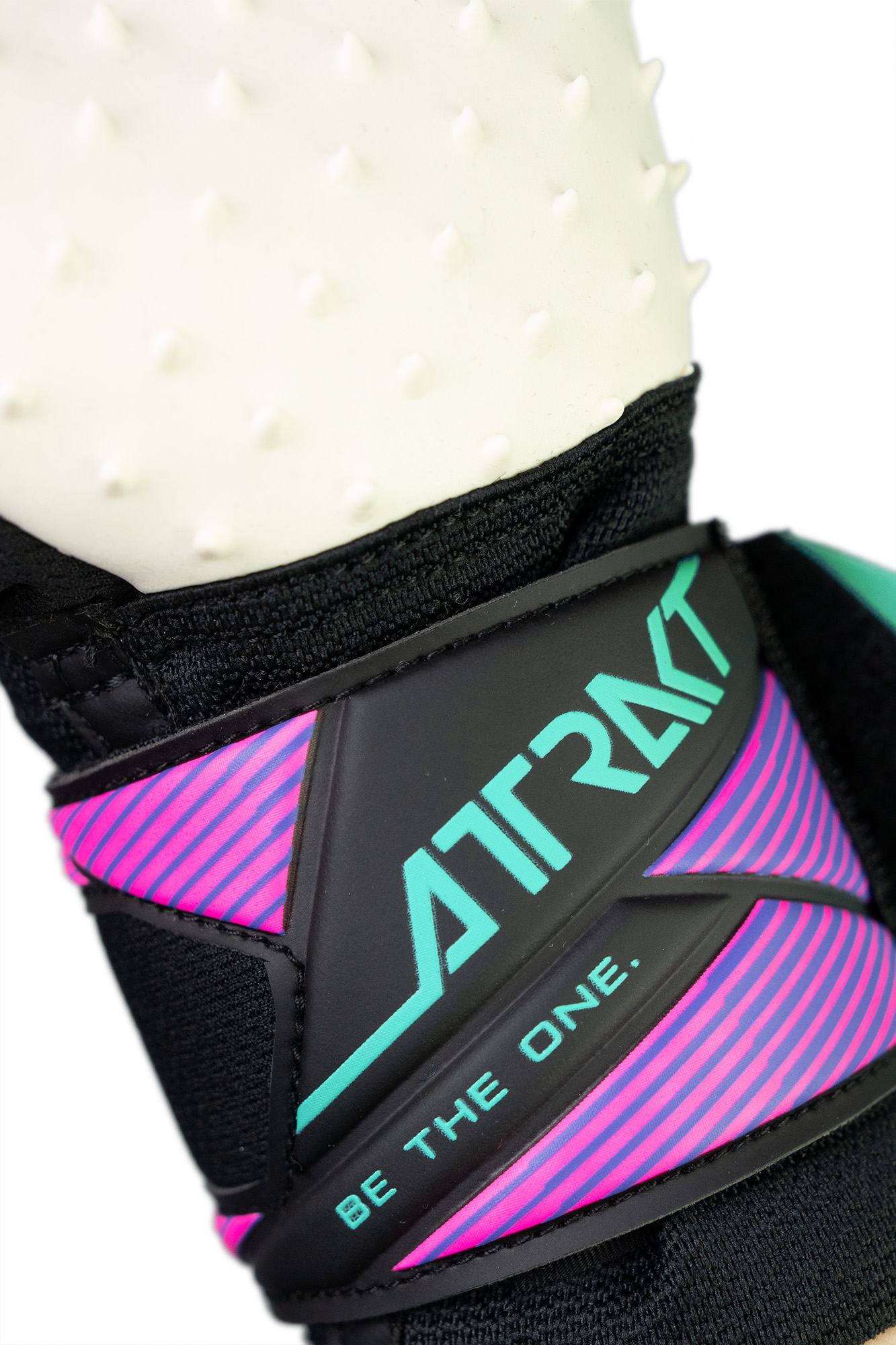 REUSCH ATTRAKT FREEGEL SPEEDBUMP BLACK/NEON LIGHTS