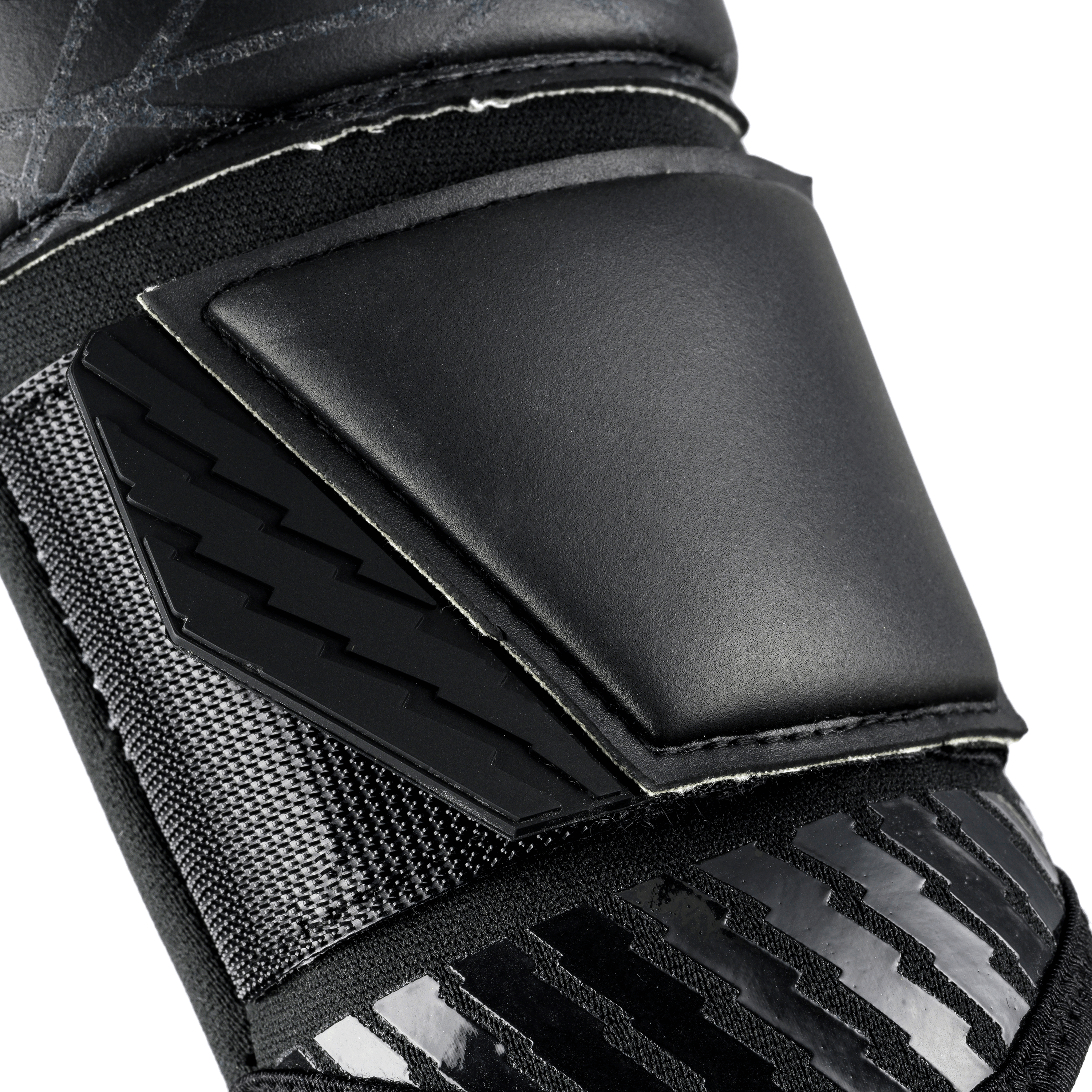 UHLSPORT FM CYBERTEC ULTRAGRIP HN #392 BLACK/WHITE