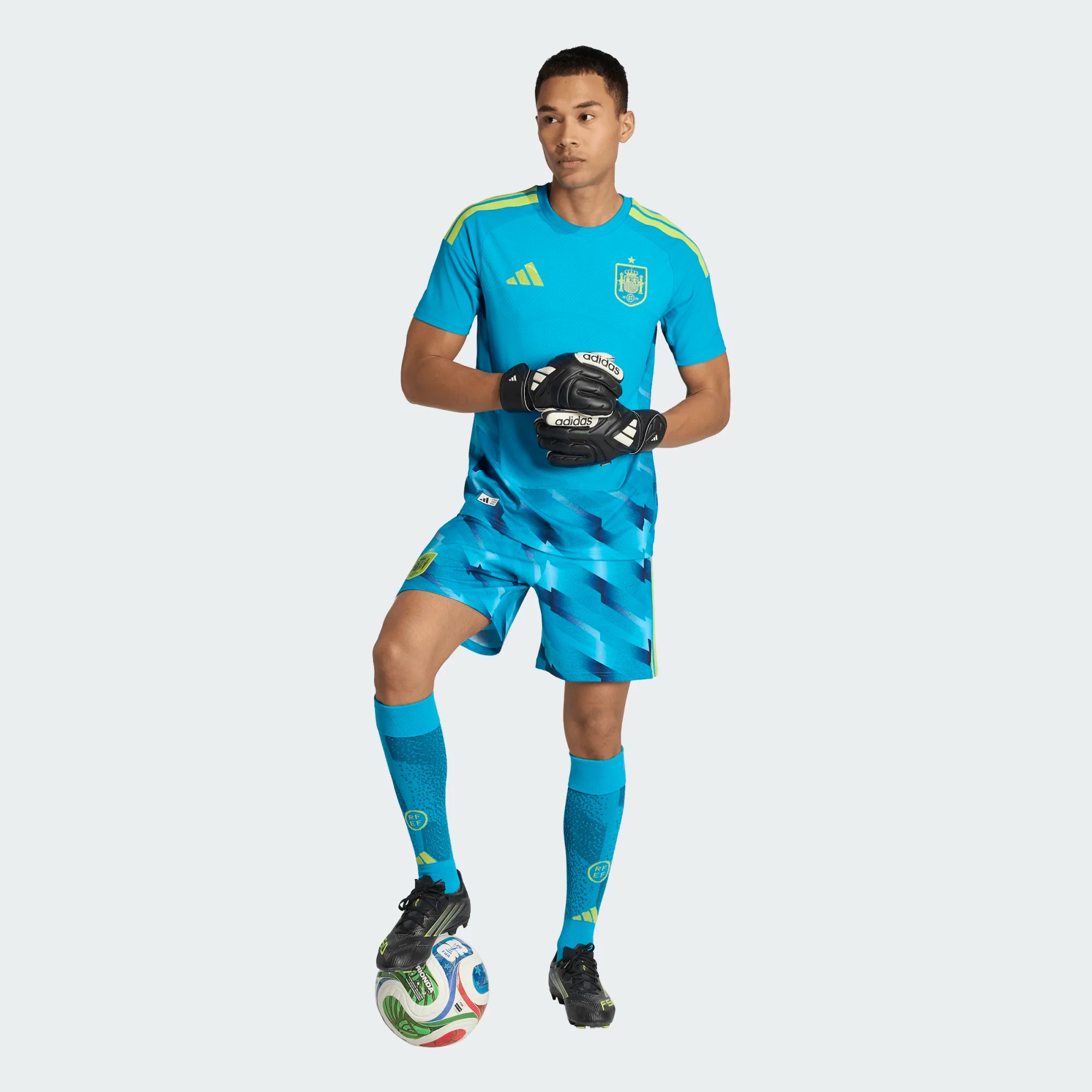 ADIDAS SPAIN 26 HOME AUTHENTIC GOALKEEPER SHORTS