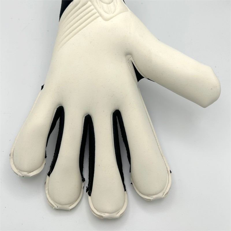 HO SOCCER STORM BLACK/WHITE