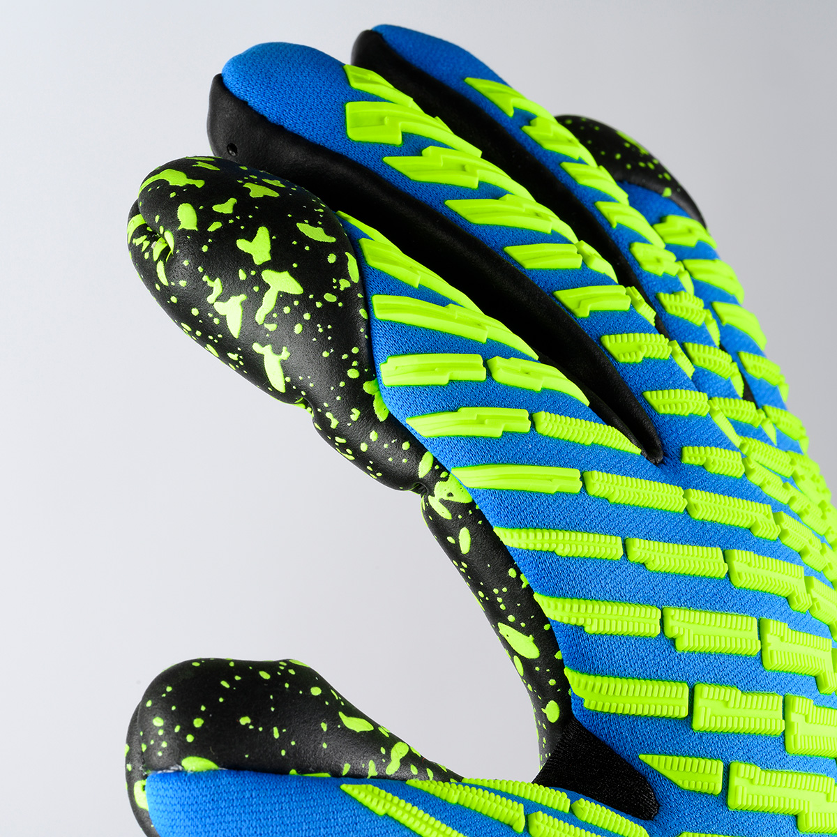 UHLSPORT FM CYBERTEC SUPERGRIP+ HN #393 ROYAL