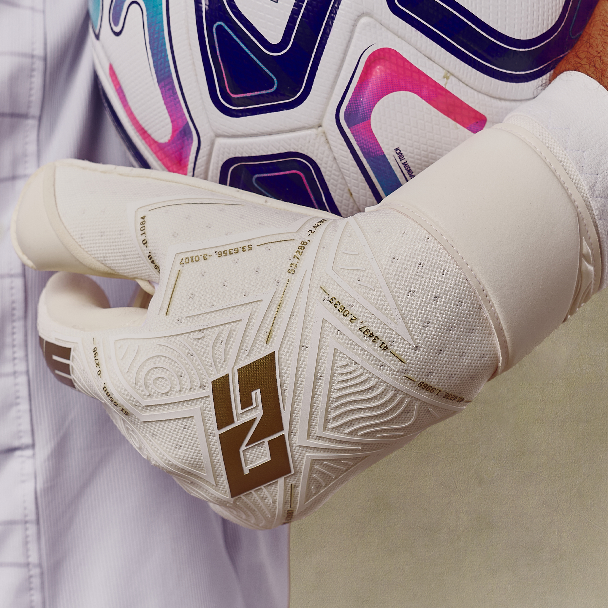 ONE GLOVE OG1 ORO