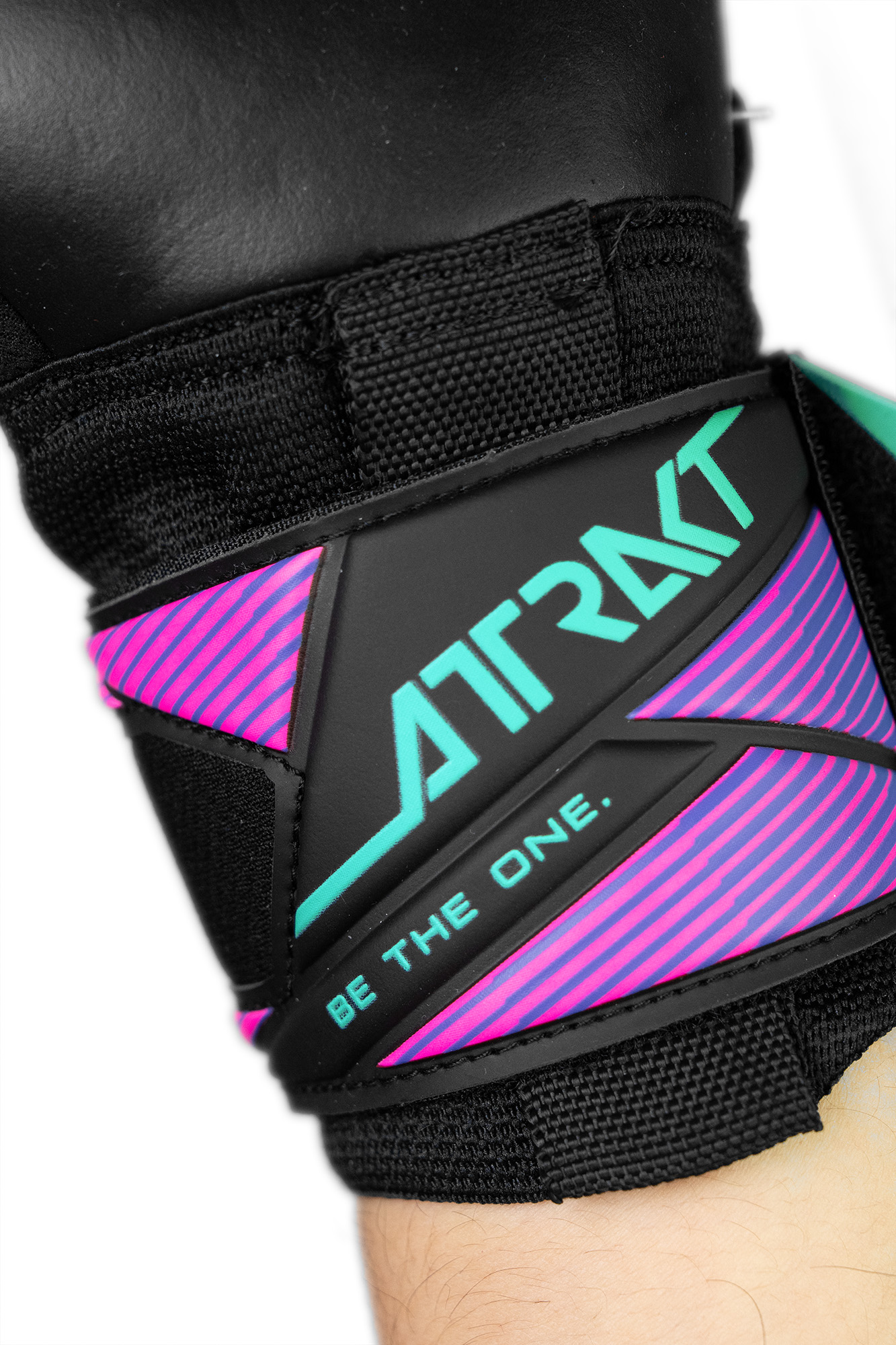 REUSCH ATTRAKT DUO BLACK/NEON LIGHTS