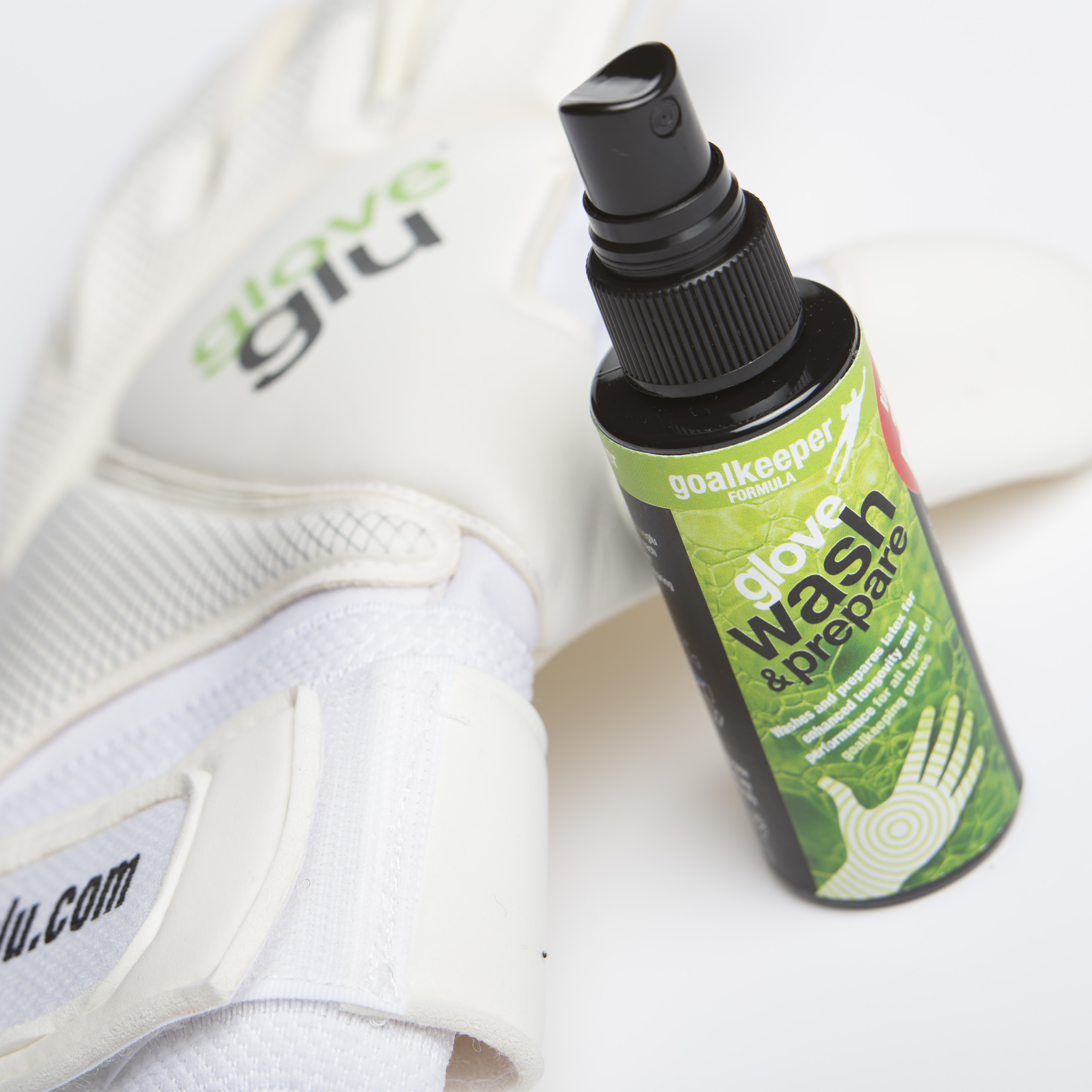 GLOVEGLU GLOVE WASH & PREPARE MINI (50ml)