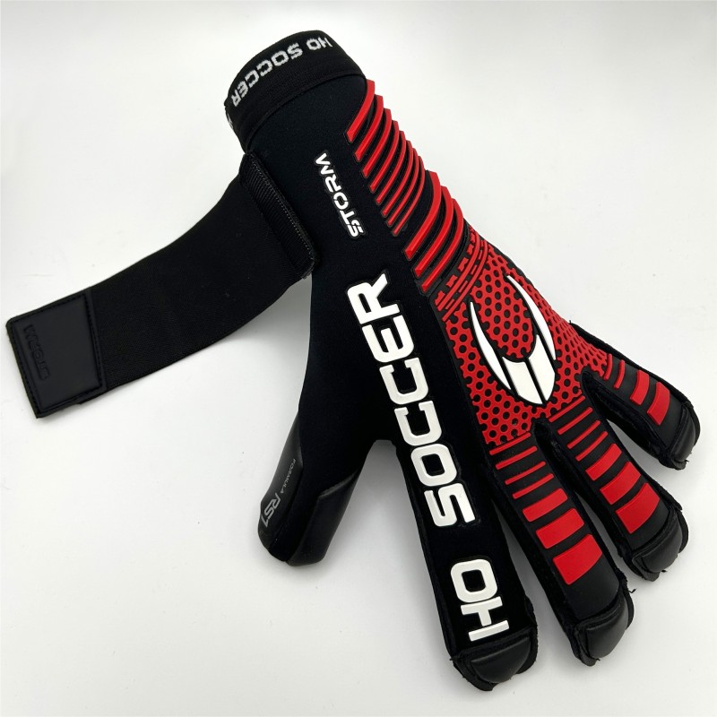 HO SOCCER STORM BLACK/RED